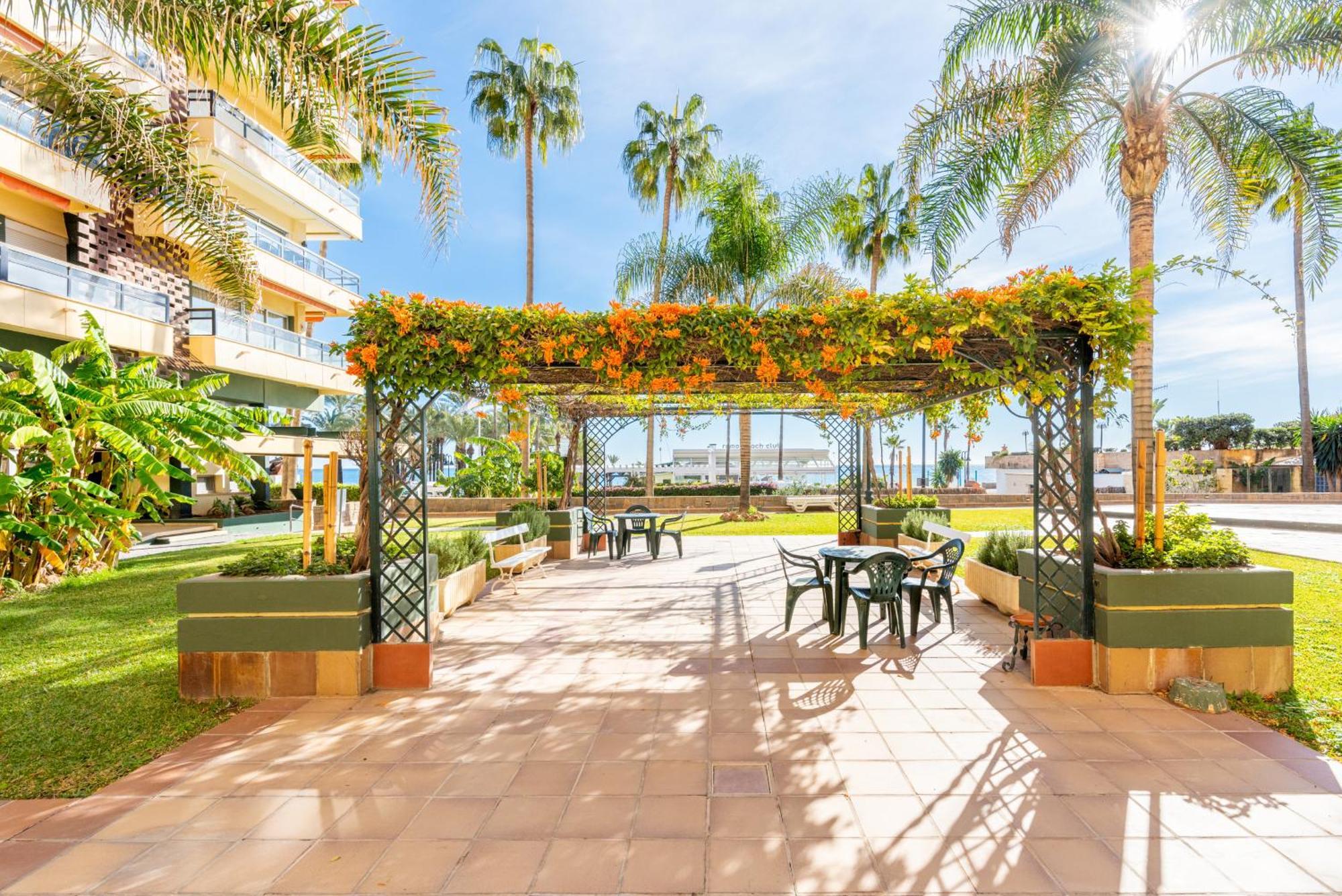 Carihuela II - 2 Bedroom Sea View Apartment Near The Beach Torremolinos Exteriér fotografie